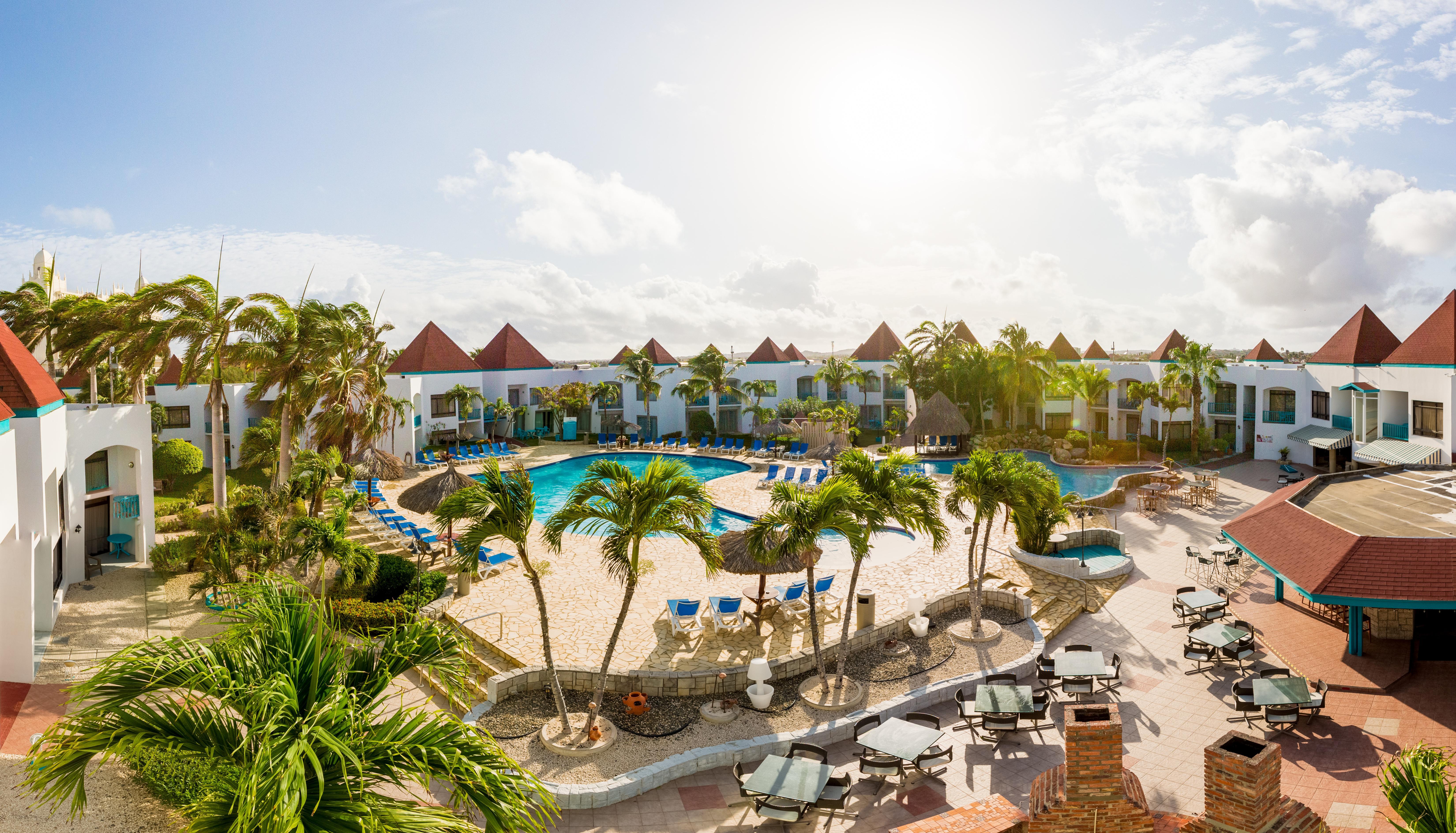 Courtyard By Marriott Aruba Resort Palm Beach Exterior foto